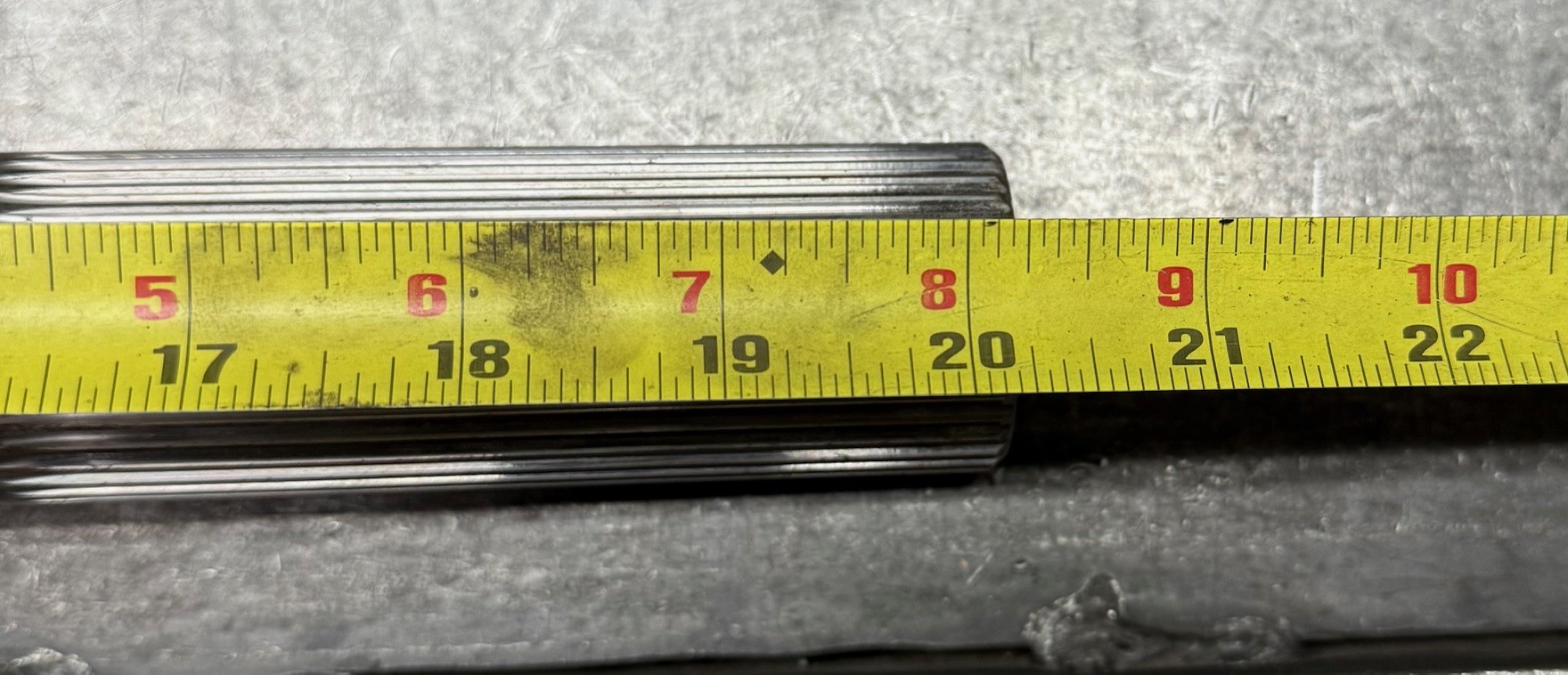 Moser Custom Alloy 40 Spline Axle 20 3/8